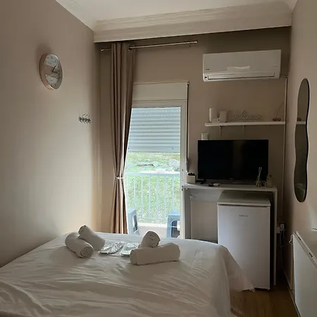 Av Luxury 3 Thessaloniki