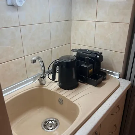 Av Rotonda Apartmán *